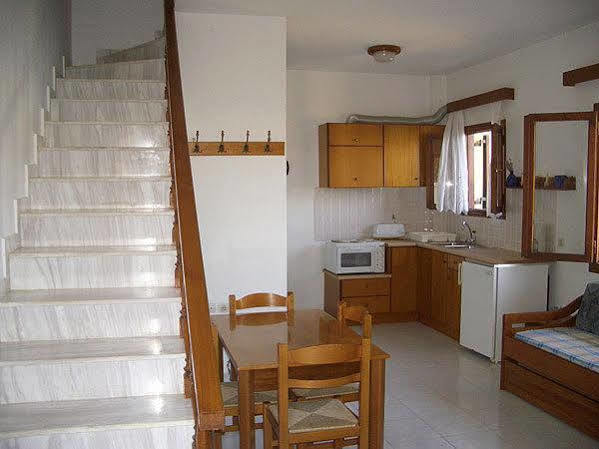 Panmar Apartments Makriyialos Bagian luar foto